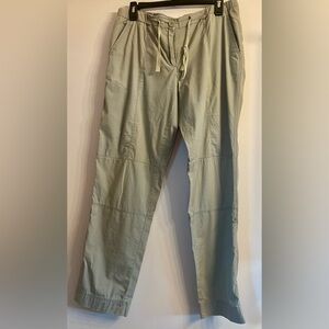 Magellan Pants Womens 10 Green Mid-Rise Straight Leg Stretch Outdoor Sportswear